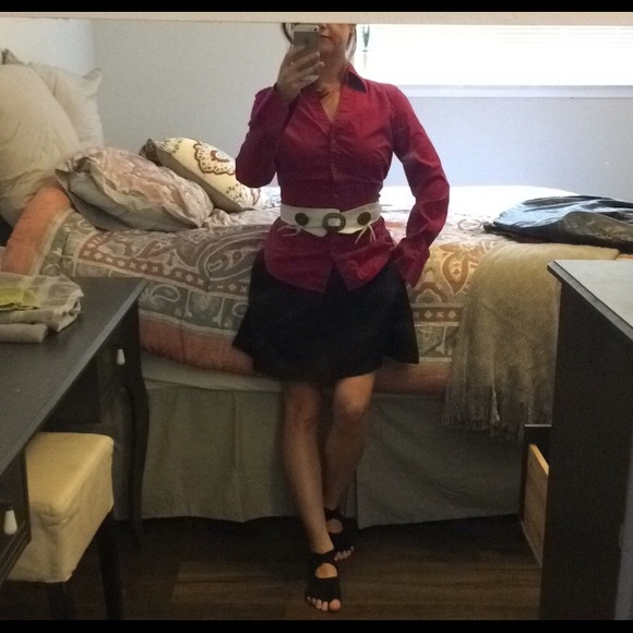 ! Pink Button Up Blouse - Picture 6 of 6